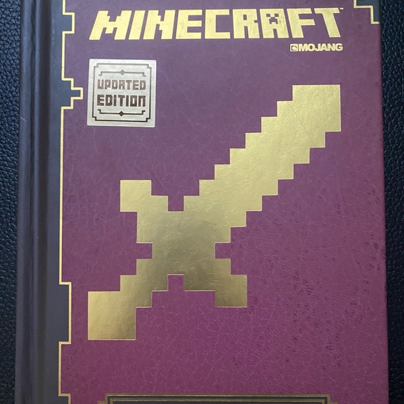 Minecraft Books - Picture 6 of 9